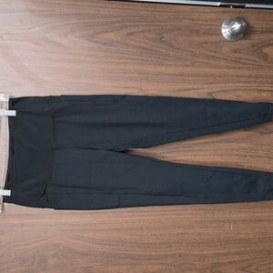 Danskin Black High Rise 7/8 Ankle Leggings